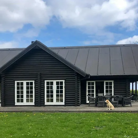 Timber Beam House By Kattegat On Djursland Prázdninový dům Grenå